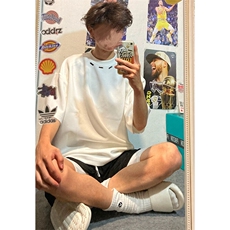 白色