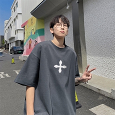 深灰色