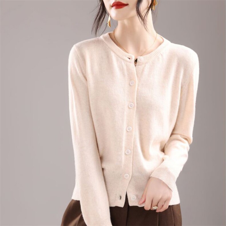 2025年秋季新款圆领高腰针织开衫时尚修身，女装针织衫/毛衣，奢优羊绒