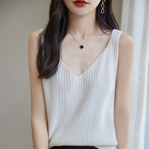 时尚V领针织吊带背心女夏季新款修身显瘦无袖打底衫内搭上衣图片