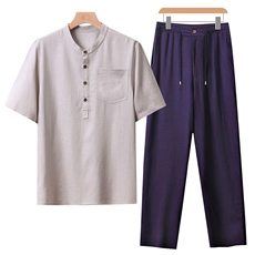 浅灰衣+藏青裤