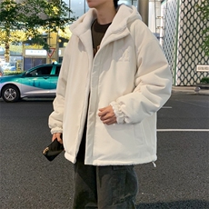 卡其色