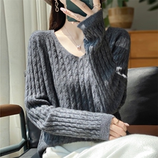 灰色