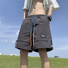 灰色