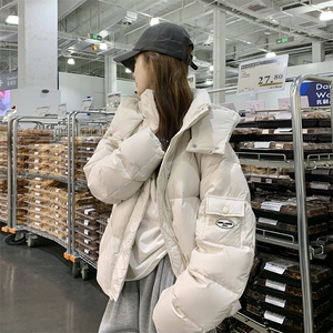 白色韩系高级感羽绒服外套女冬季小个子加厚连帽90白鸭绒面包服图片
