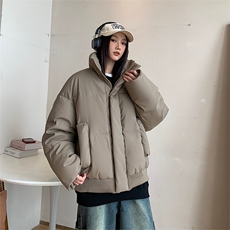 深棕色