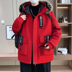 红色