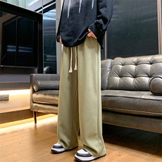 军绿色