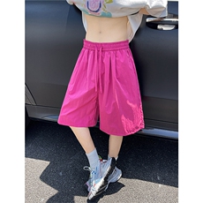 树莓色