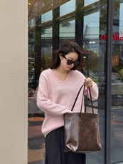 V领宽松型纯色厚款套头拉绒羊毛衫高支进口羊毛不掉毛不起球加厚，女装羊毛衫，优麦羊绒（原洪叶羊绒）