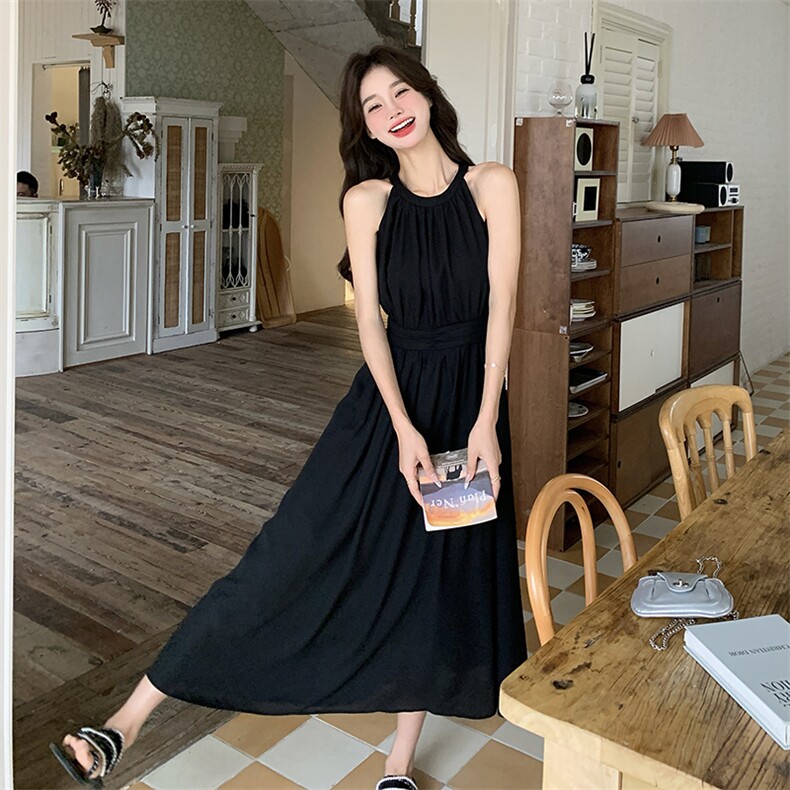 黑色纯欲风挂脖连衣裙女夏季2025新款法式赫本风气质显瘦雪纺长裙,女装连衣裙,2C375