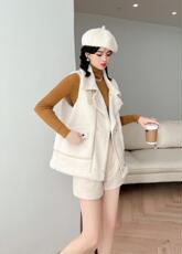 皮毛一体马甲，女装马甲，觅 愉