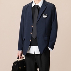 藏青色西装
