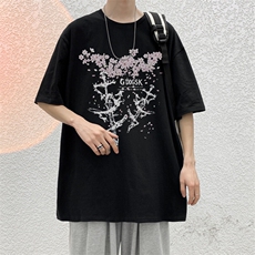 黑色