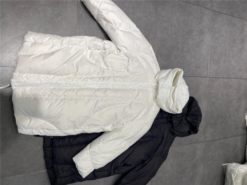 宽松版羽绒服，女装羽绒服，cong 聪+