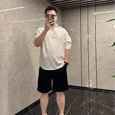 竖条纹v领polo衫男生短袖夏季发型师潮牌痞帅炸街高级感五分袖t恤，男装T恤，星座506A