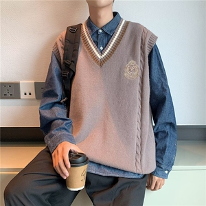 秋冬学生马甲针织宽松休闲坎肩日系学院风外穿制服背心 M3123图片