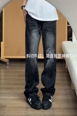 复古蓝斜切微喇牛仔裤男美式高街vibe弯刀裤子cleanfit窄版直筒裤，男装牛仔裤，电商B221