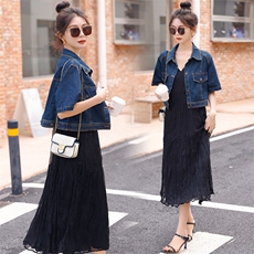 2023年夏季黑色吊带连衣裙+牛仔短袖两件套套裙女，女装套装/套裙，微微衣阁