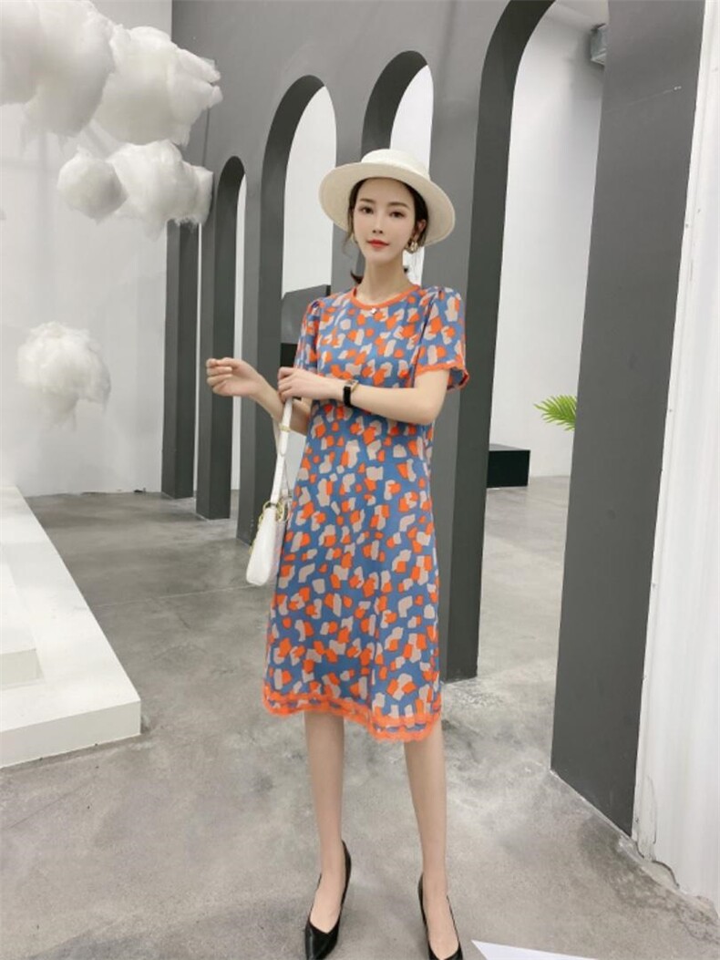 【现货】夏季新款韩版碎花显瘦连衣裙，女装连衣裙，名怡