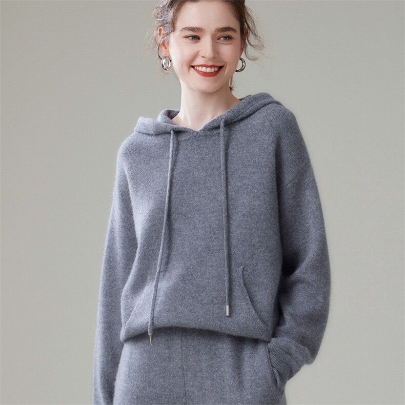 2025年秋季新款运动卫衣款针织羊绒帽衫时尚休闲通勤百搭，女装羊绒衫，珍丝贝尔