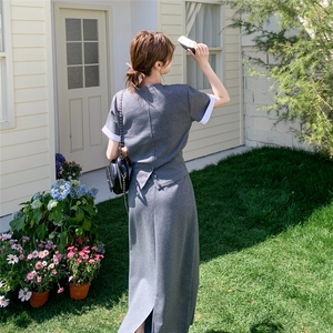 灰色简约休闲套装裙女2025夏季新款设计感短袖T恤半身裙两件套潮图片
