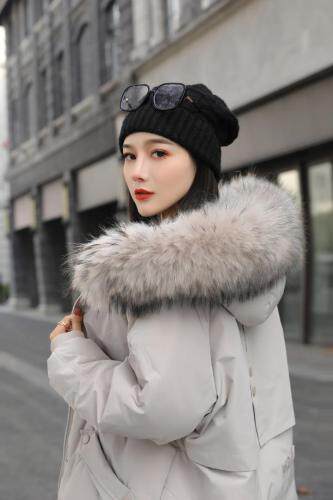 羽绒服，女装羽绒服，千格万姿