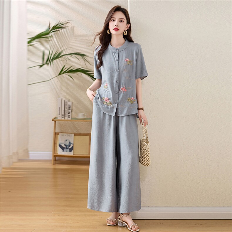 复古红色新中式刺绣套装女2025夏季宽松显瘦圆领衬衫阔腿裤两件套,女装套装/套裙,涵墨