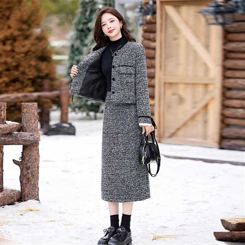 小香风白鸭绒外套羽绒服粗花呢上衣半身裙子订婚两件套装秋冬装女,女装套装/套裙,衣之秀