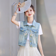现货2024春季新款无袖牛仔马甲新中式坎肩马甲外套女刺绣上衣，商品下架区，韩然一族