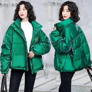 主打款亮面墨绿色羽绒服女新款小个子短款高端时尚90%白鸭绒图片