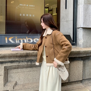 新款 麂皮绒皮毛一体外套送包包2C010-2579-P175-K258图片