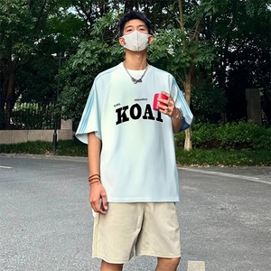抖音得物品质二开240克宽松纯棉美式潮牌印花三条杠中性风短袖T恤图片