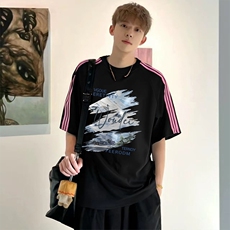 抖音得物品质二开240克宽松纯棉美式潮牌印花三条杠中性风短袖T恤，男装T恤，电商A486