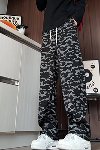 K2610/P40春装新款现货休闲裤男宽松大码个性迷彩弯刀裤图片