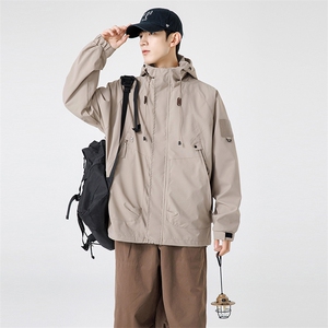 山系连帽夹克男士春秋新款户外冲锋衣工装上衣外套J90-P40图片