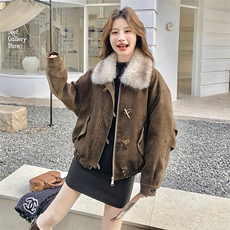 复古毛领派克羽绒服女冬短款小个子牛角扣加厚白鸭绒内胆毛呢外套，女装羽绒服，艾米莉亚