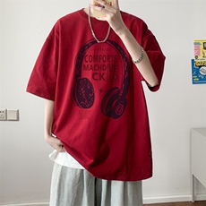 酒红色