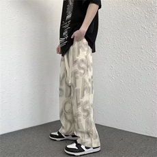 米白色