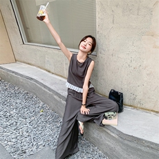 新款现货主推下摆压绉木耳边套装9860-P125-K178，女装套装/套裙，2C129