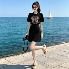 欧货时尚气质蝴蝶印花裙女夏新款洋气减龄收腰显瘦运动休闲连衣裙，女装连衣裙，江南
