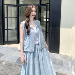 韩版减龄蓝色马甲半身裙套装女2025夏季新款慵懒风宽松休闲两件套图片