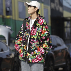 黑色
