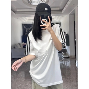 抖音得物高品质二开240克宽松纯棉美式潮牌三条杠织带短袖T恤图片