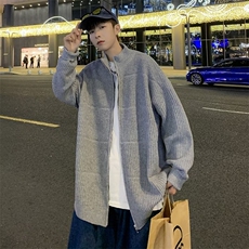 灰色