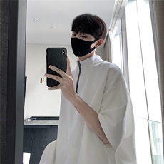 白色