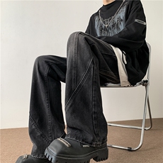 黑色