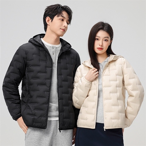 新款90绒子轻薄情侣装羽绒服秋冬男女款连帽轻薄羽绒服外套