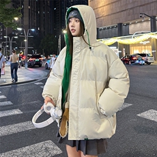 米白色