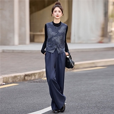 2025新韩版简约长袖衬衫马甲阔腿裤三件套女宽松显瘦休闲高级感潮，女装套装/套裙，姿衣坊